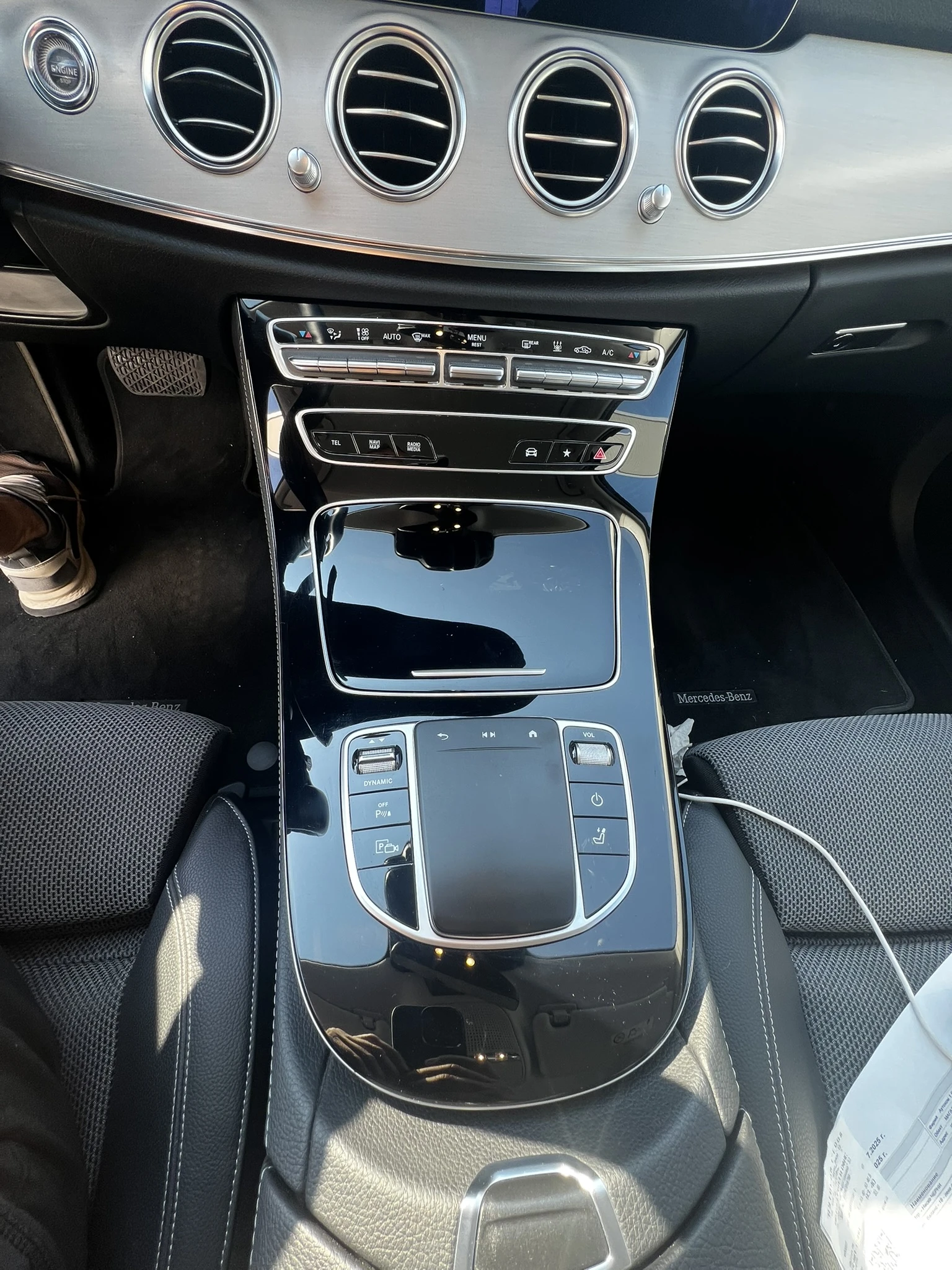 Mercedes-Benz E 300 E300de Exclusive EQ Power 9G-TRONIC, снимка 8 - Автомобили и джипове - 53856739