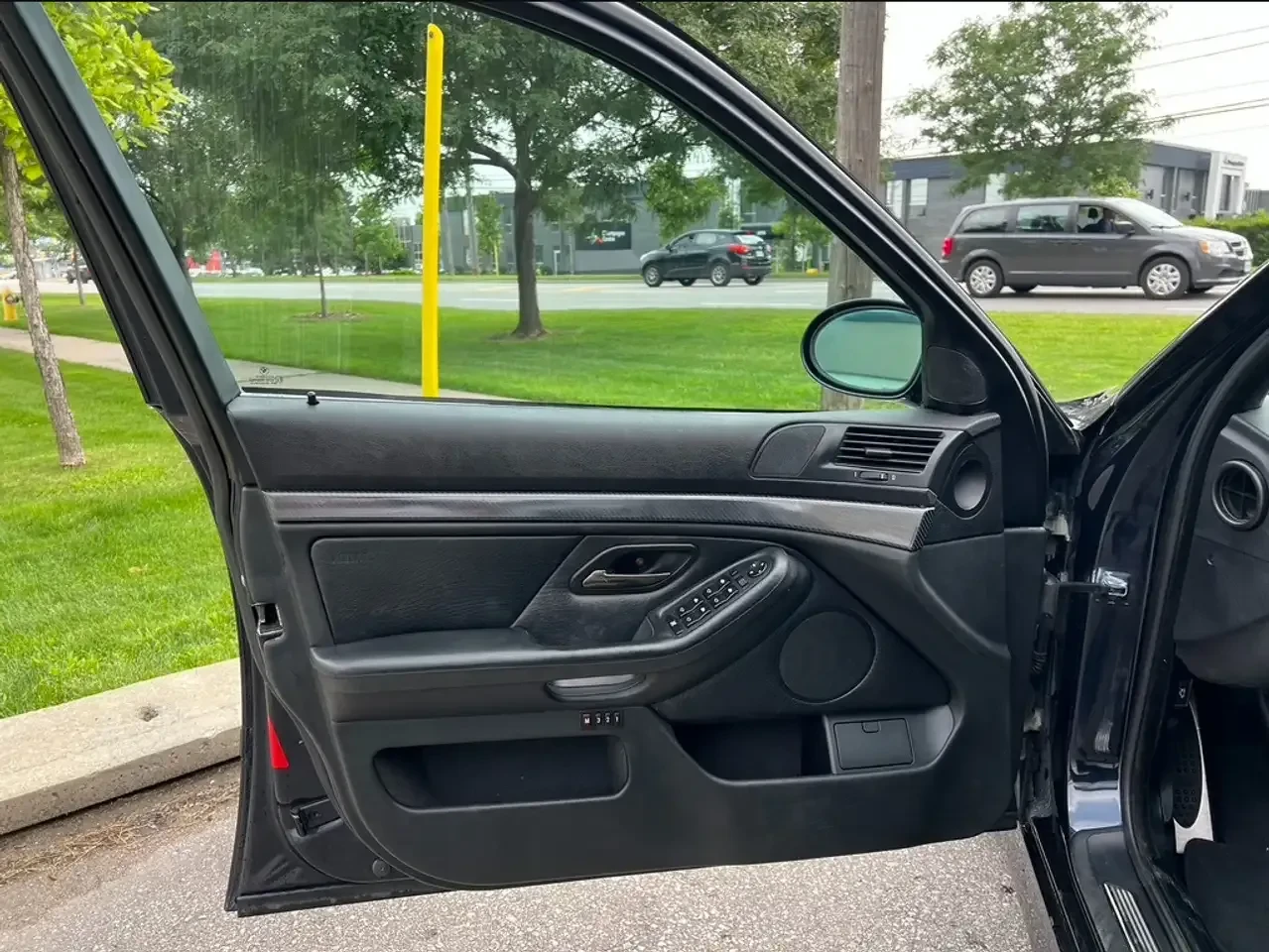 BMW M5, снимка 11 - Автомобили и джипове - 54366899