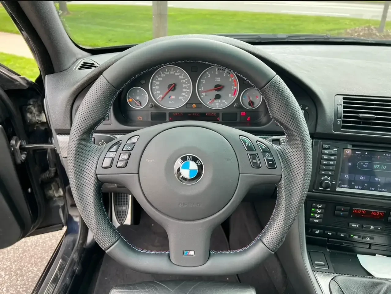 BMW M5, снимка 12 - Автомобили и джипове - 54366899