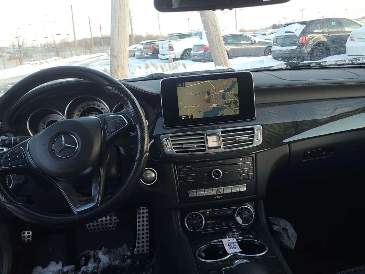 Mercedes-Benz CLS 400  4Matic | 360 | DISTRONIC | ДВА КЛЮЧА , снимка 11 - Автомобили и джипове - 54454149