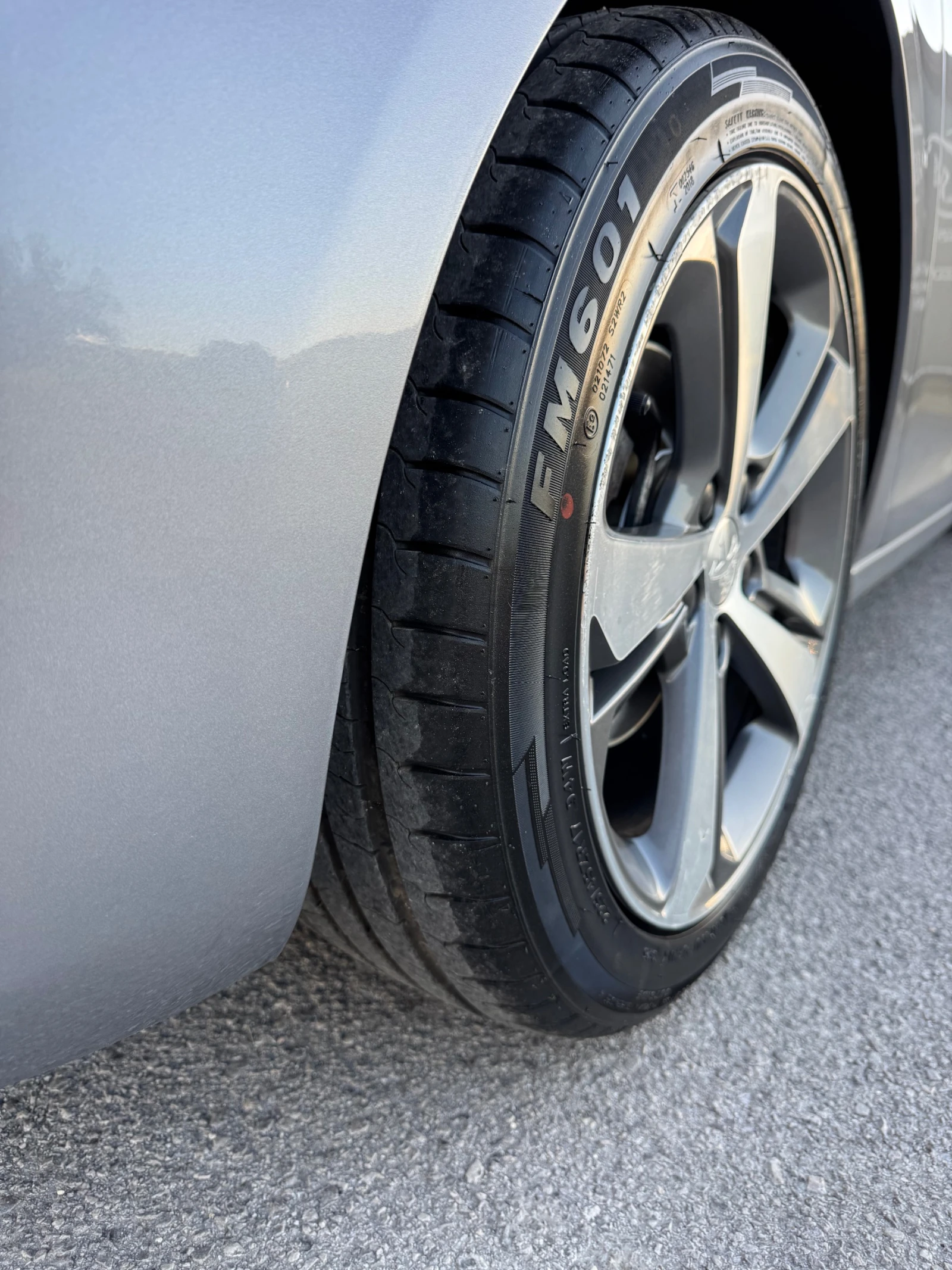 Peugeot 308 1.6Blue HDI, снимка 15 - Автомобили и джипове - 54694452