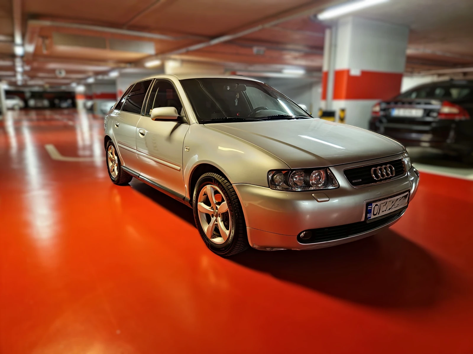 Audi A3 1.8T Quattro, снимка 8 - Автомобили и джипове - 54836725