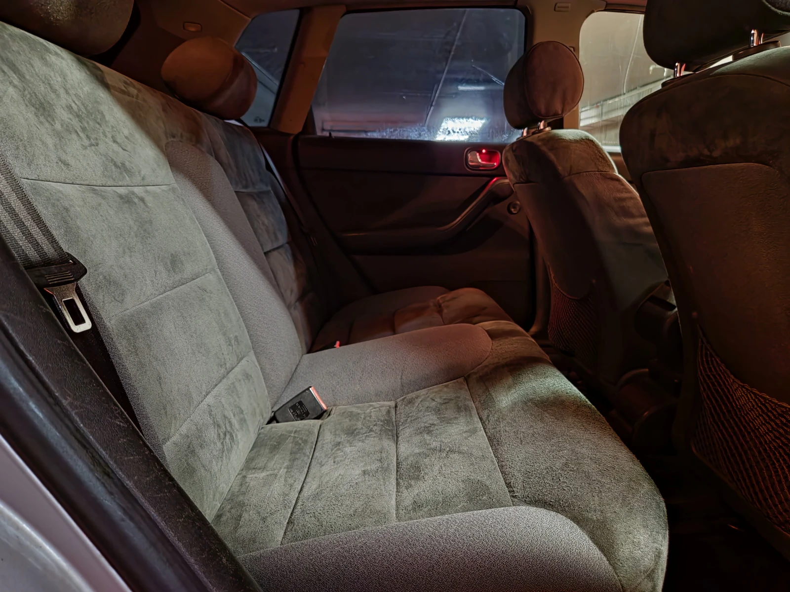 Audi A3 1.8T Quattro, снимка 15 - Автомобили и джипове - 54836725