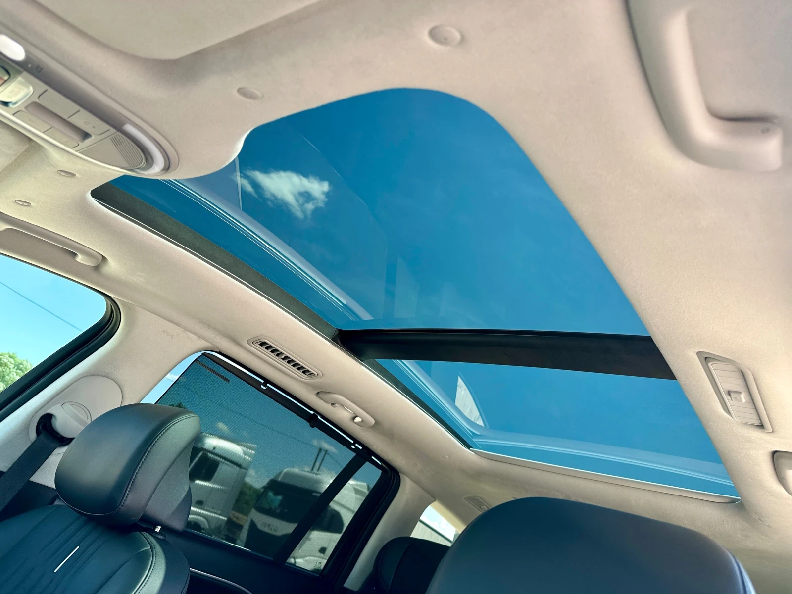 Hyundai IONIQ 9 Preferred + AWD w/Ultimate Calligraphy Pkg, 7 МЕСТ, снимка 17 - Автомобили и джипове - 55049397