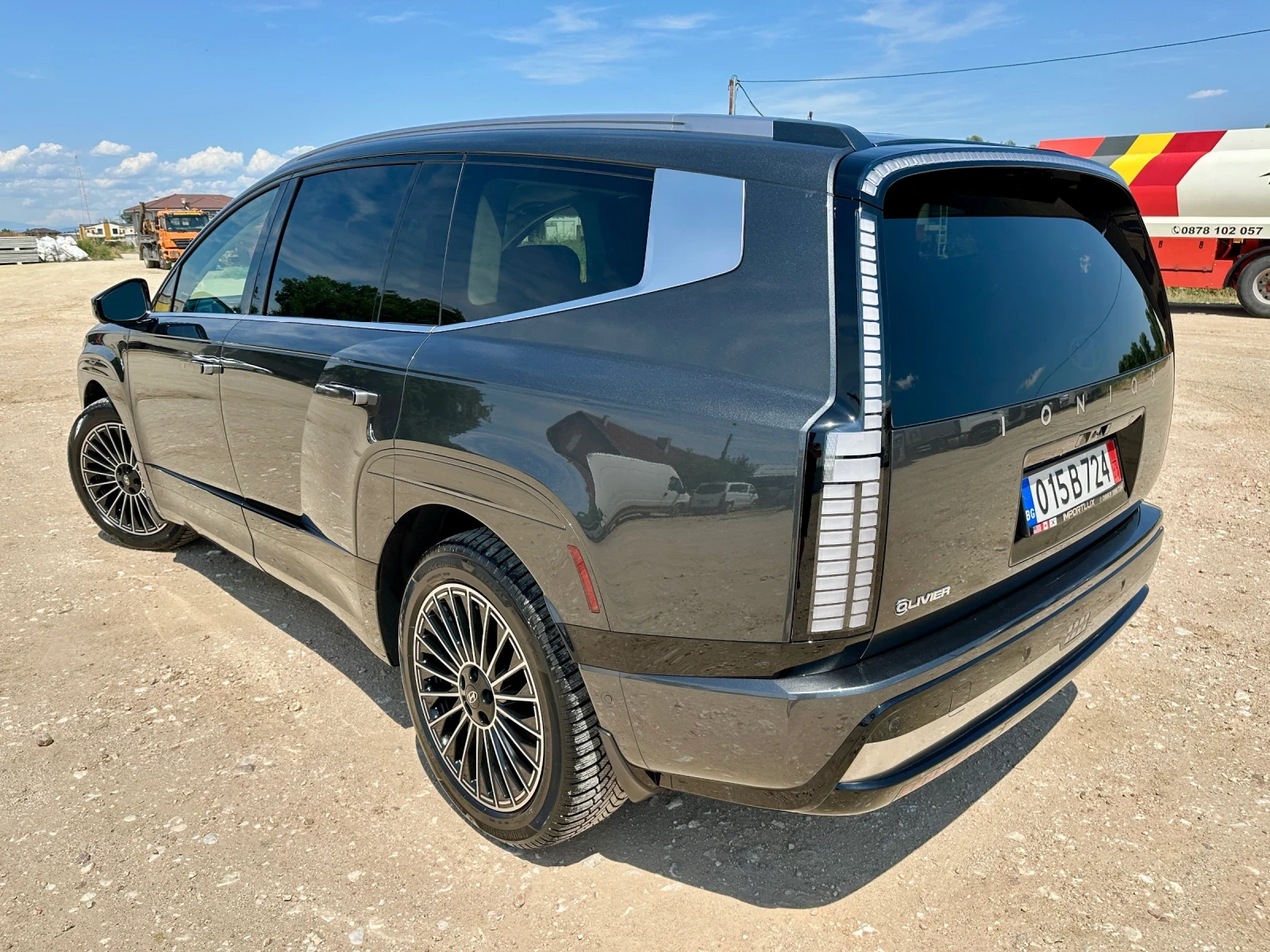 Hyundai IONIQ 9 Preferred + AWD w/Ultimate Calligraphy Pkg, 7 МЕСТ, снимка 4 - Автомобили и джипове - 55049397