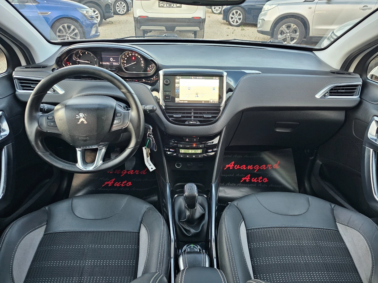 Peugeot 2008 1.6HDI, 92к.с., Allure , снимка 7 - Автомобили и джипове - 55056834