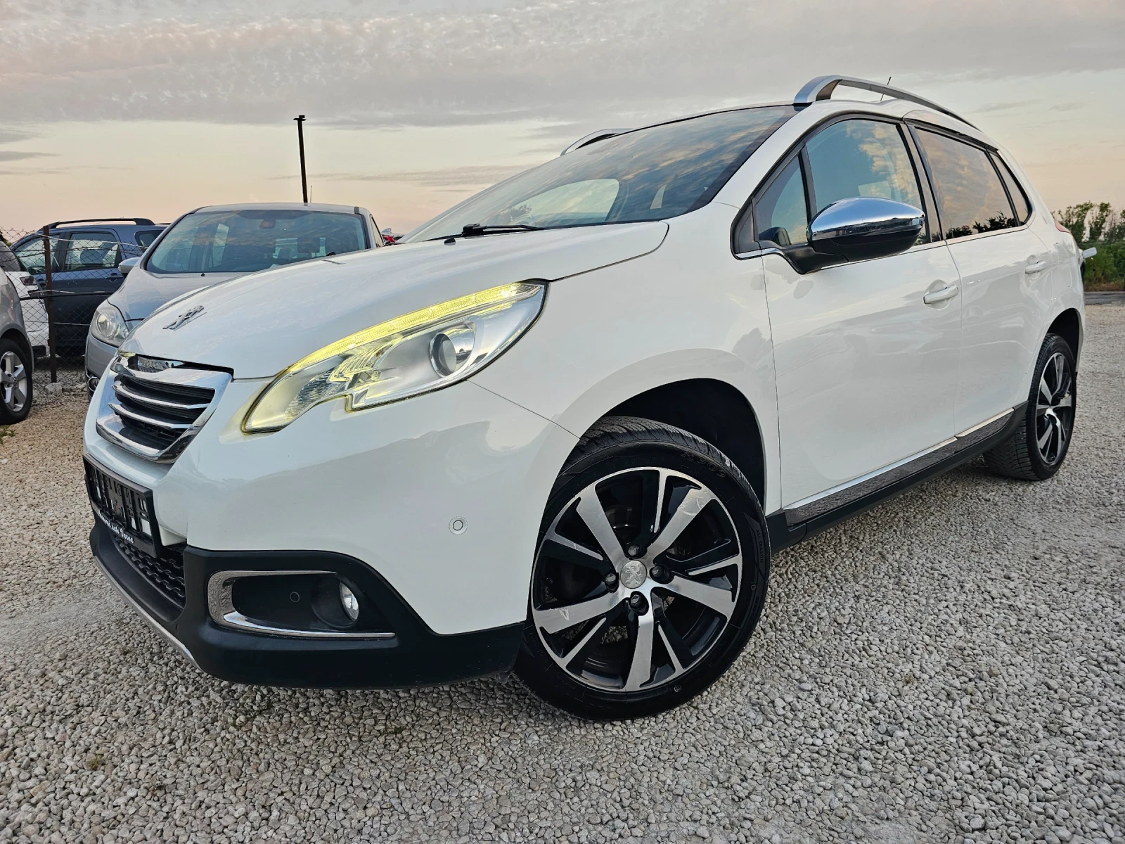 Peugeot 2008 1.6HDI, 92к.с., Allure 