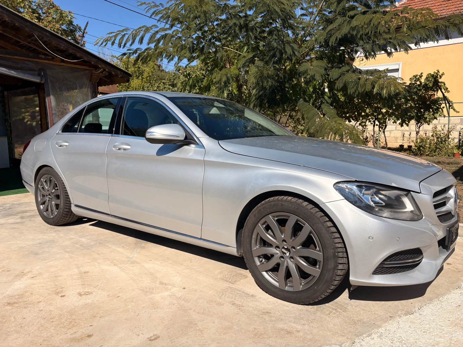 Mercedes-Benz C 220 W205 , снимка 10 - Автомобили и джипове - 56314398