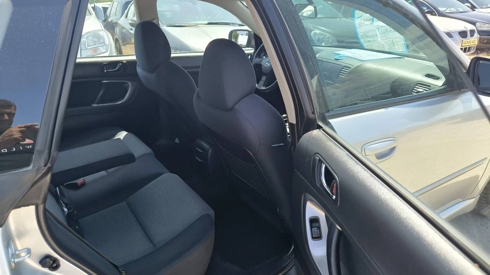 Subaru Legacy 2.0i, снимка 10 - Автомобили и джипове - 55432534
