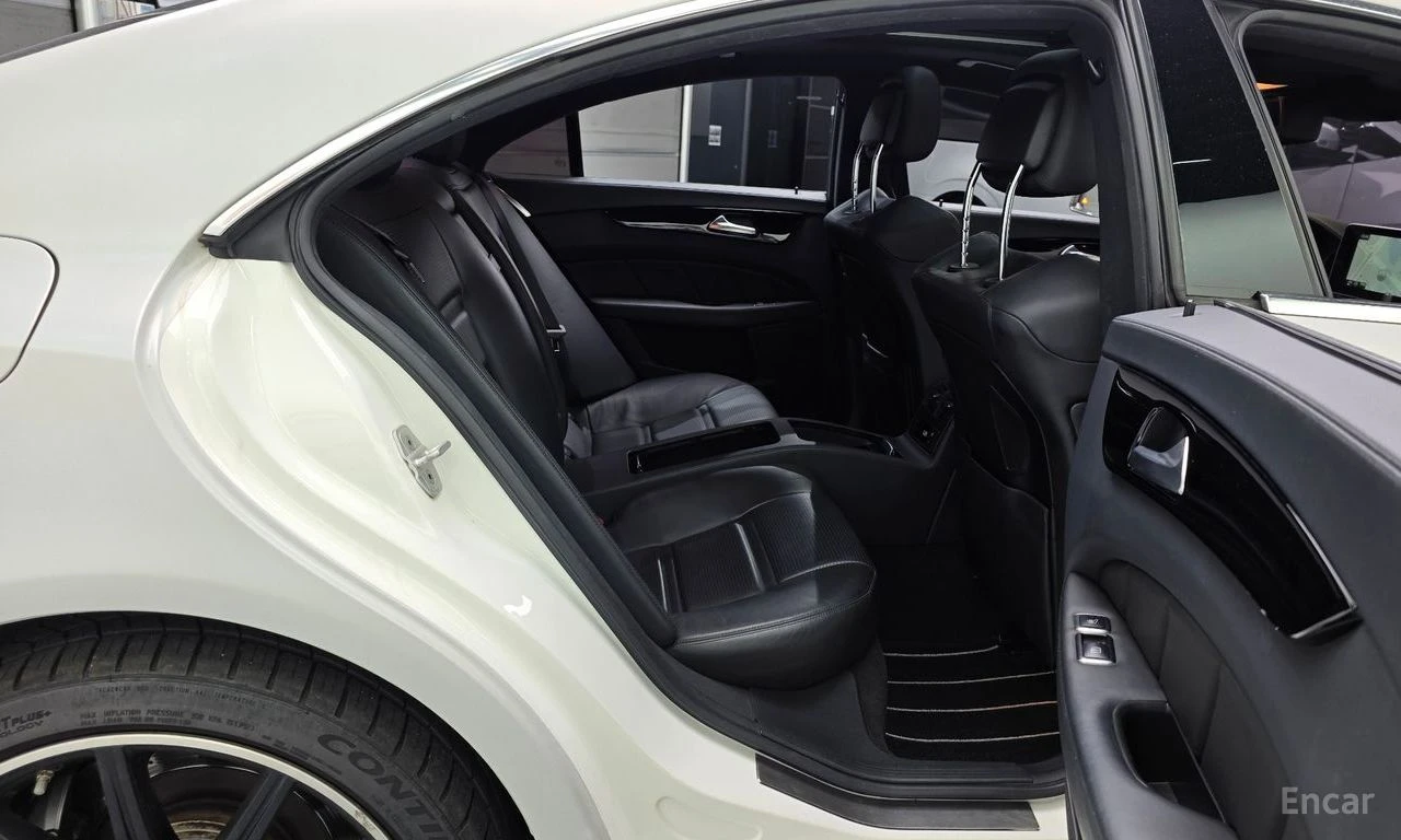 Mercedes-Benz CLS 63 AMG 4MATIC* HARMON* KARDON* ���������* �����* 360����� | Mobile.bg � ����������� 15