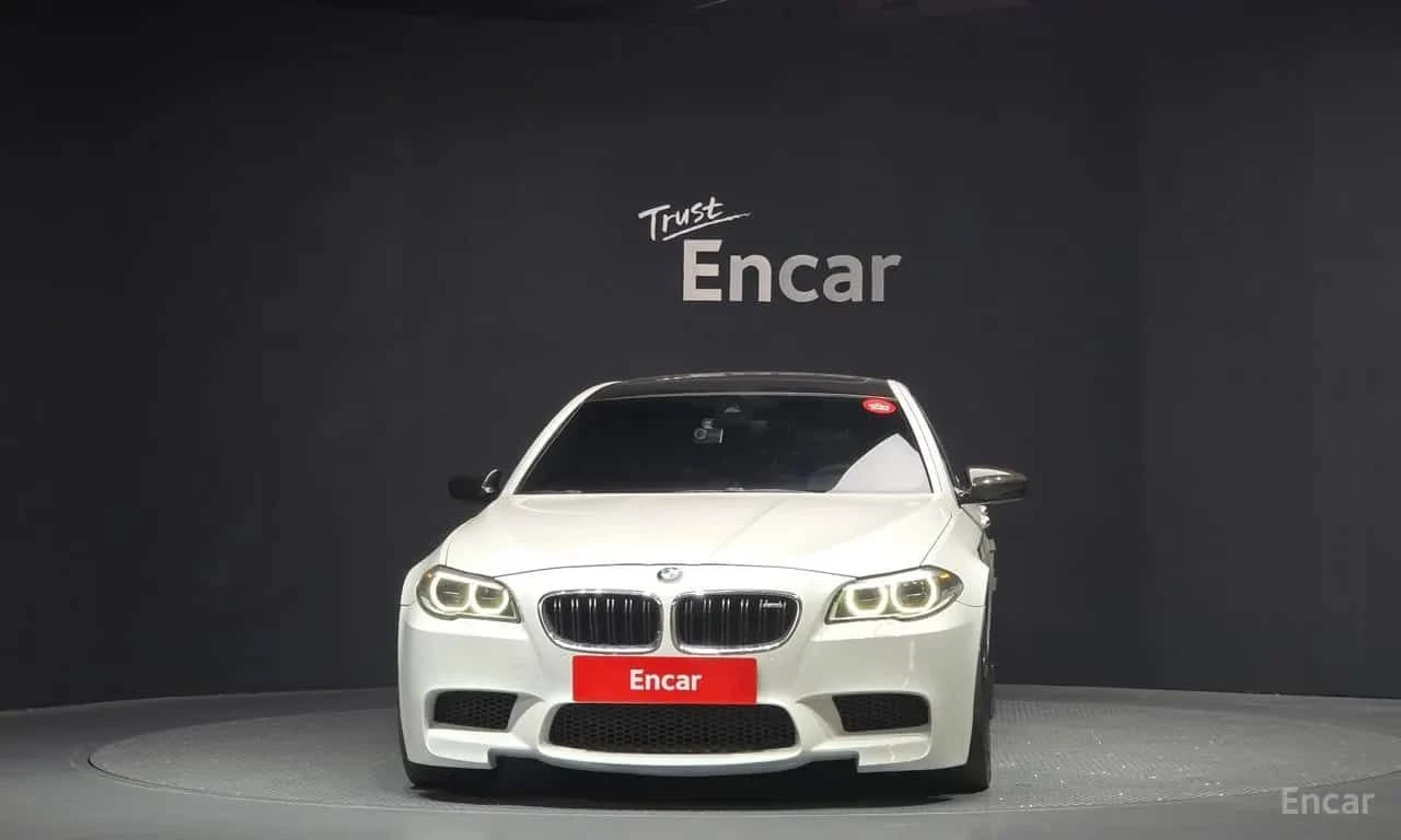 BMW M5 * 360 * ОБДУХВАНЕ * HUD * ЦЕНА ДО БГ, снимка 3 - Автомобили и джипове - 55597308