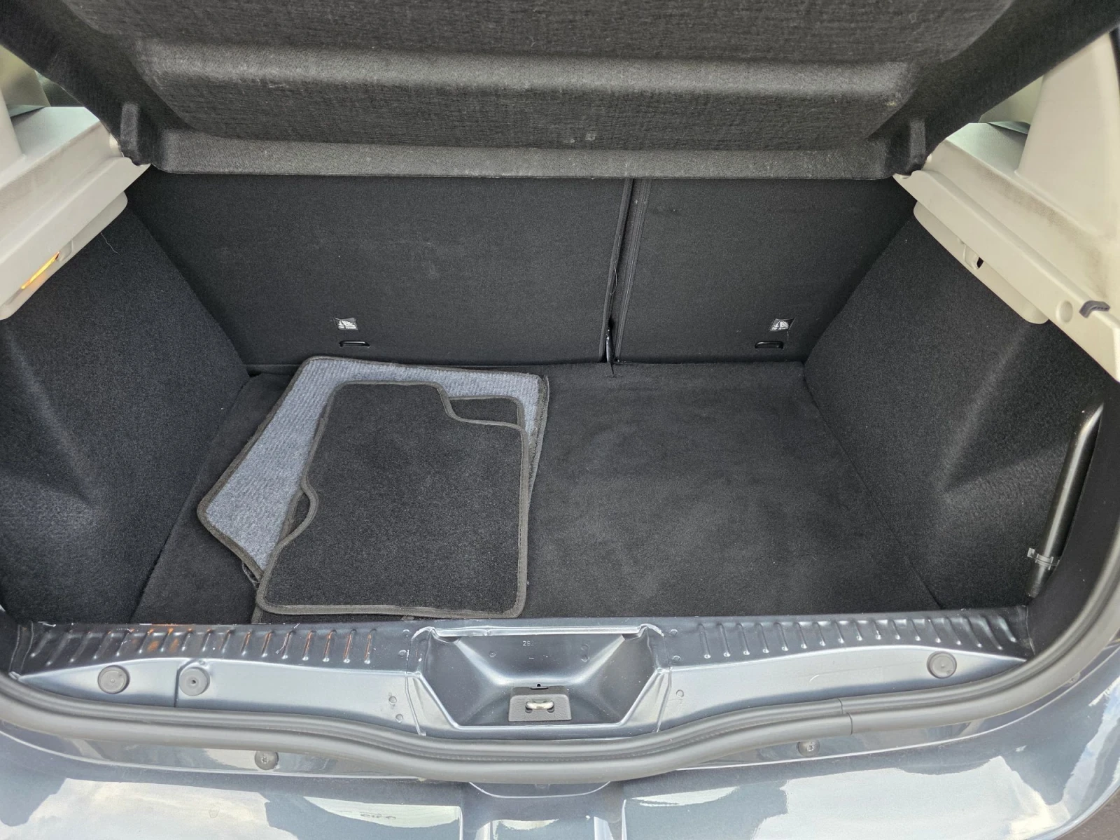 Dacia Sandero  Navi/Euro 6, снимка 16 - Автомобили и джипове - 56057913