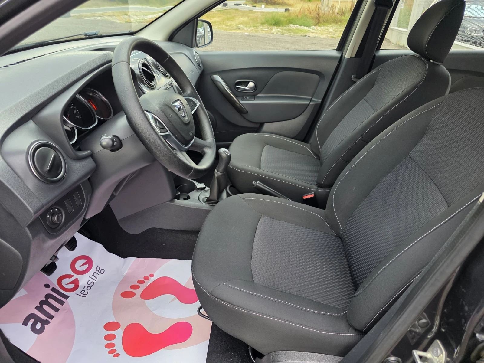 Dacia Sandero  Navi/Euro 6, снимка 8 - Автомобили и джипове - 56057913