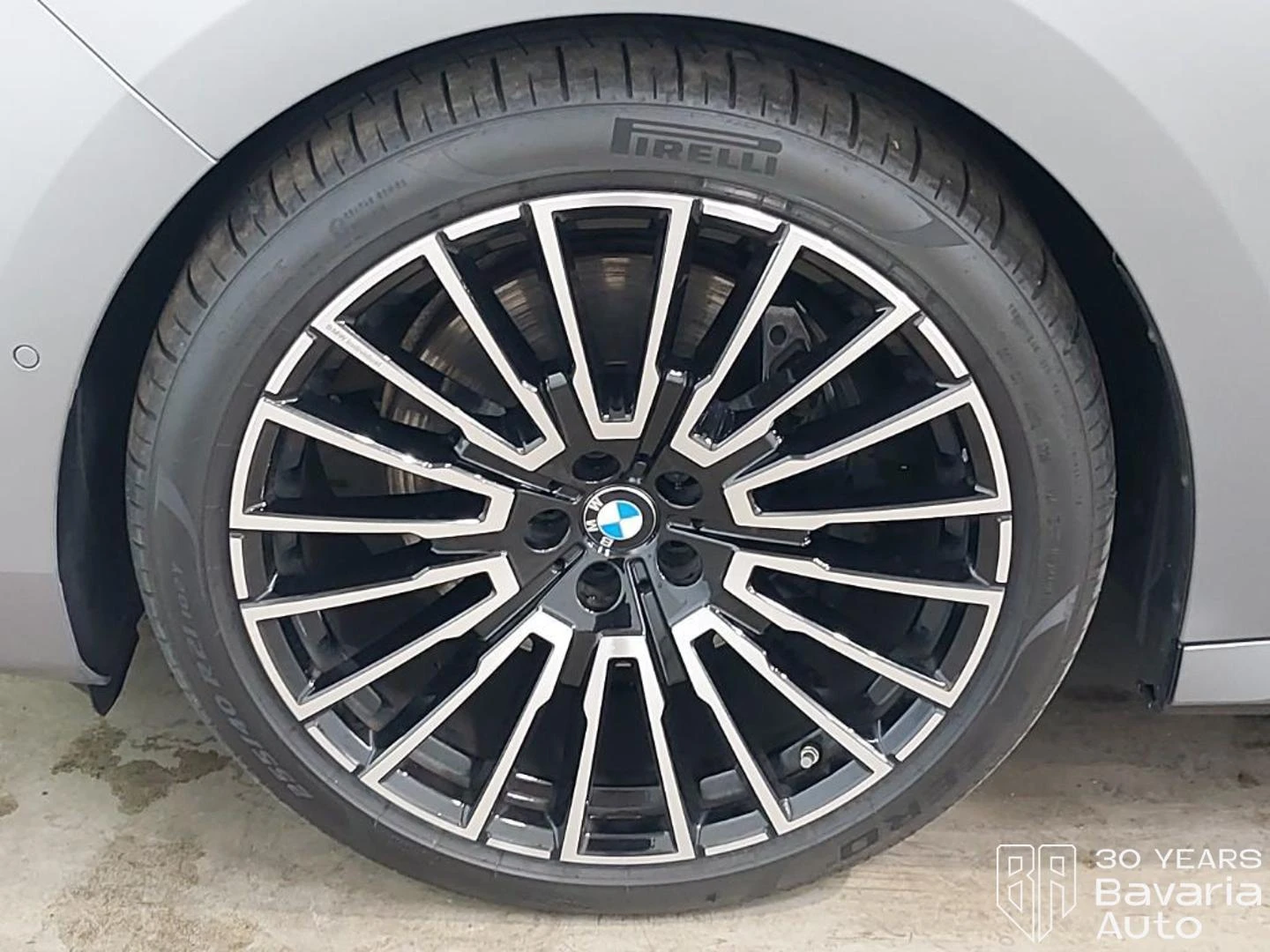 BMW 740 d xDrive M Sport Paket, снимка 17 - Автомобили и джипове - 56136141