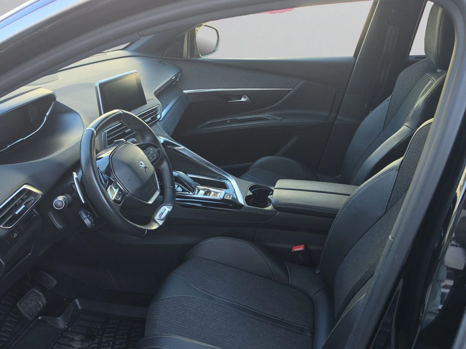 Peugeot 5008 NEW GT LINE 1.6 THP 180 EAT8 E6.2//2001R18 | Mobile.bg � ����������� 11