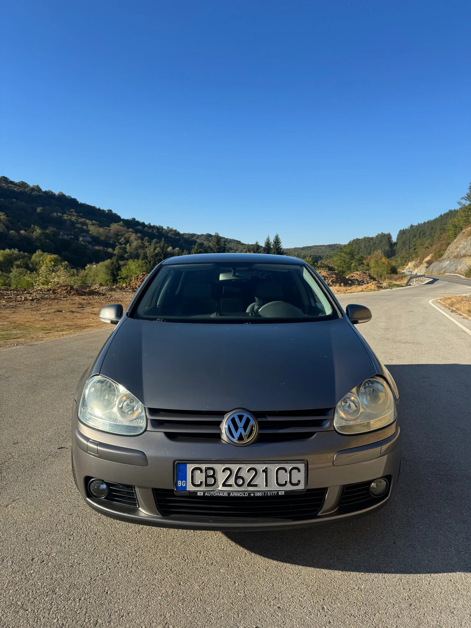 VW Golf, снимка 2 - Автомобили и джипове - 56418021