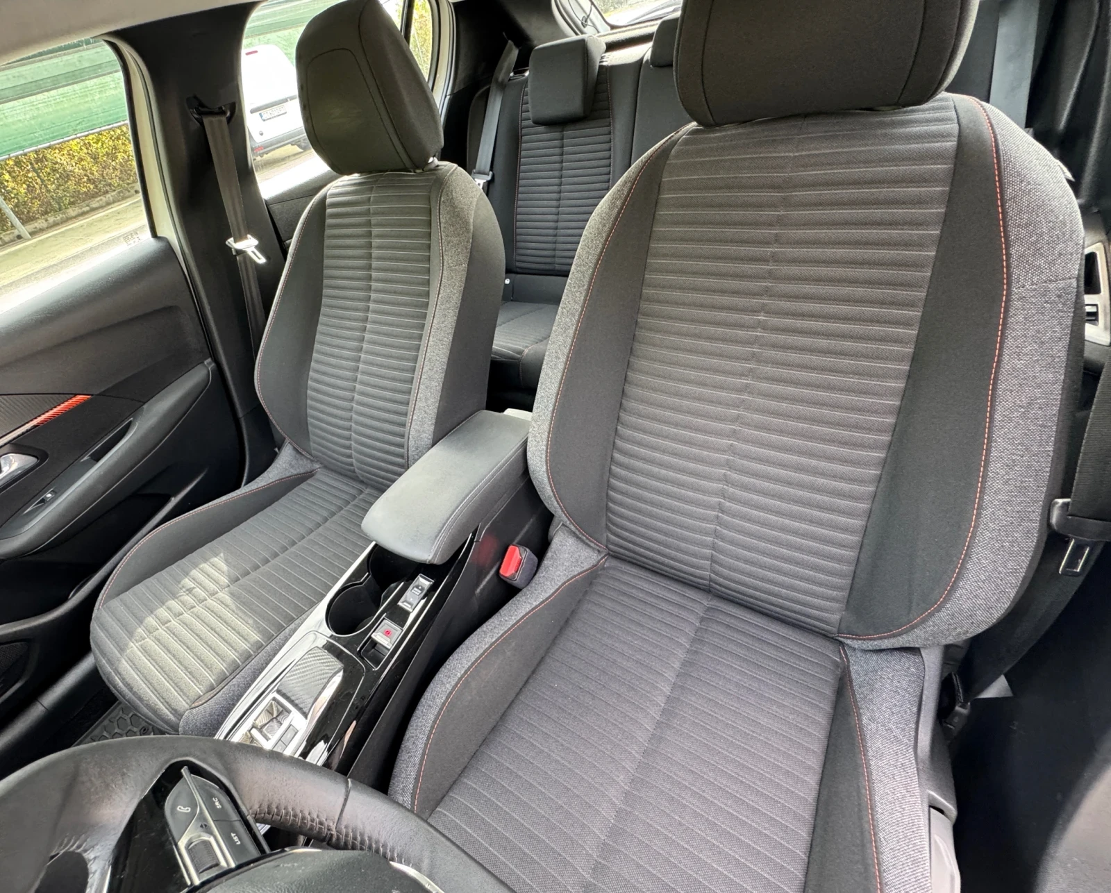Peugeot 208 57 kw* 99.2 % SOH* T���� ����� | Mobile.bg � ����������� 11