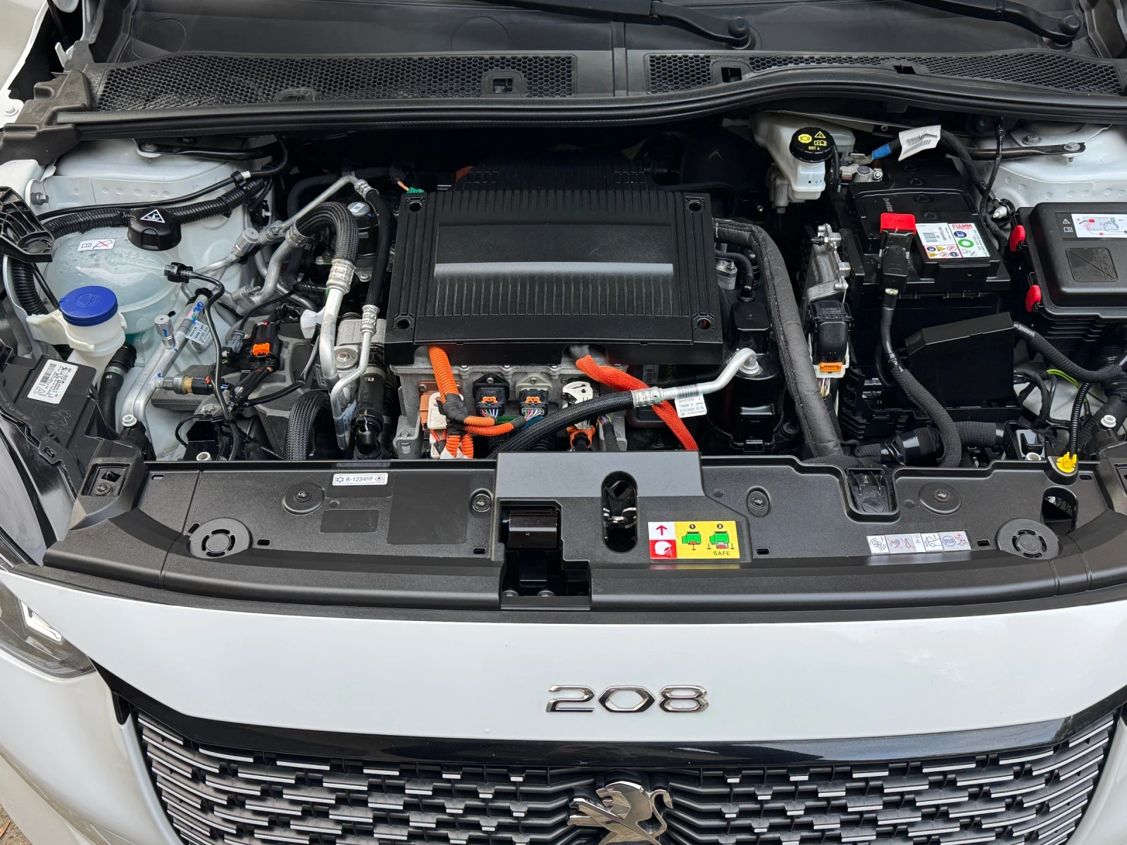 Peugeot 208 57 kw* 99.2 % SOH* T���� ����� | Mobile.bg � ����������� 17