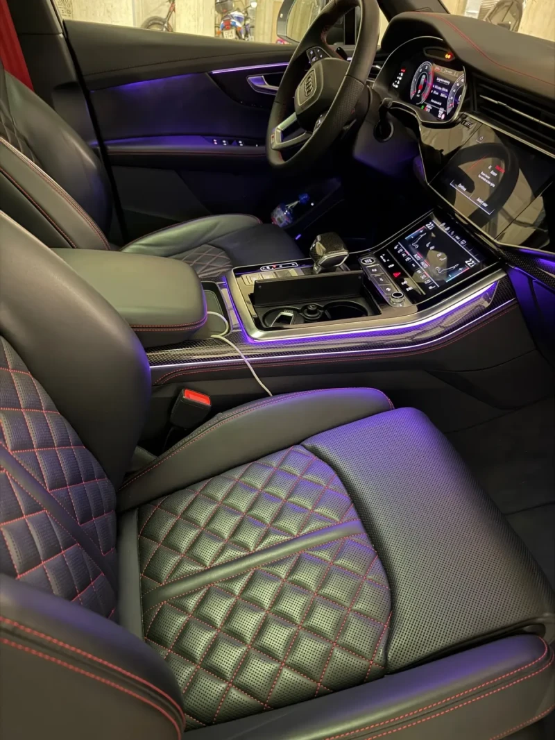 Audi Q7 50TDI / BLACK Optic + Carbon / 6+ 1 / Гаранционен, снимка 11 - Автомобили и джипове - 52801138