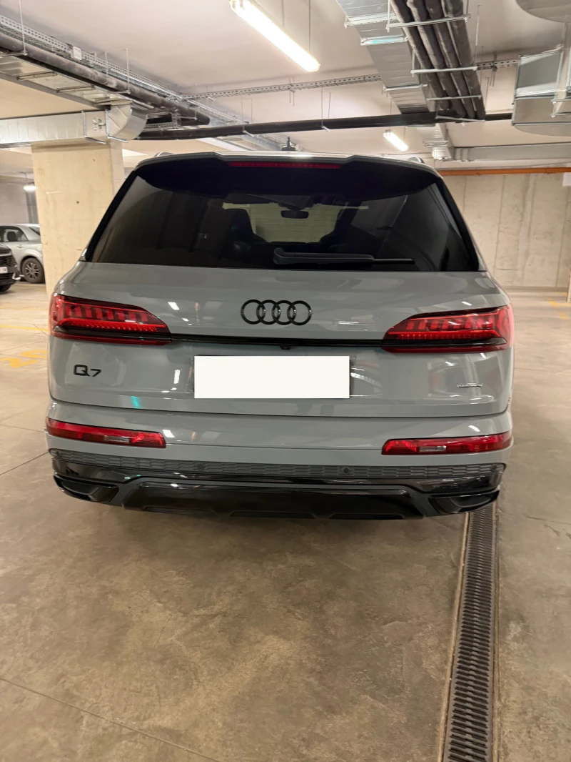 Audi Q7 50TDI / BLACK Optic + Carbon / 6+ 1 / Гаранционен, снимка 6 - Автомобили и джипове - 52801138
