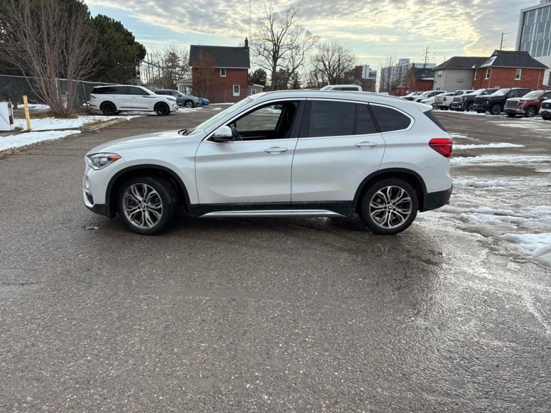 BMW X1 * xDrive28i * CARFAX * БЕЗ ПЪРВОНАЧАЛНА ВНОСКА, снимка 2 - Автомобили и джипове - 52972968