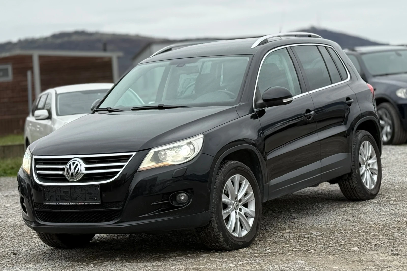 VW Tiguan 2.0TDi * 4x4* * DSG* * Ксенон* * Навигация*  - изображение 3