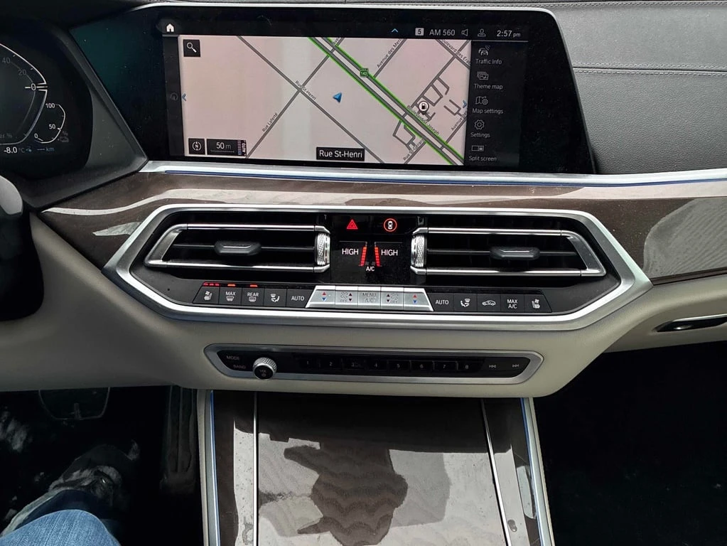 BMW X5 * xDrive45e * CARFAX * 360 * ПОДГРЕВИ * ОБДУХВАНЕ - изображение 9