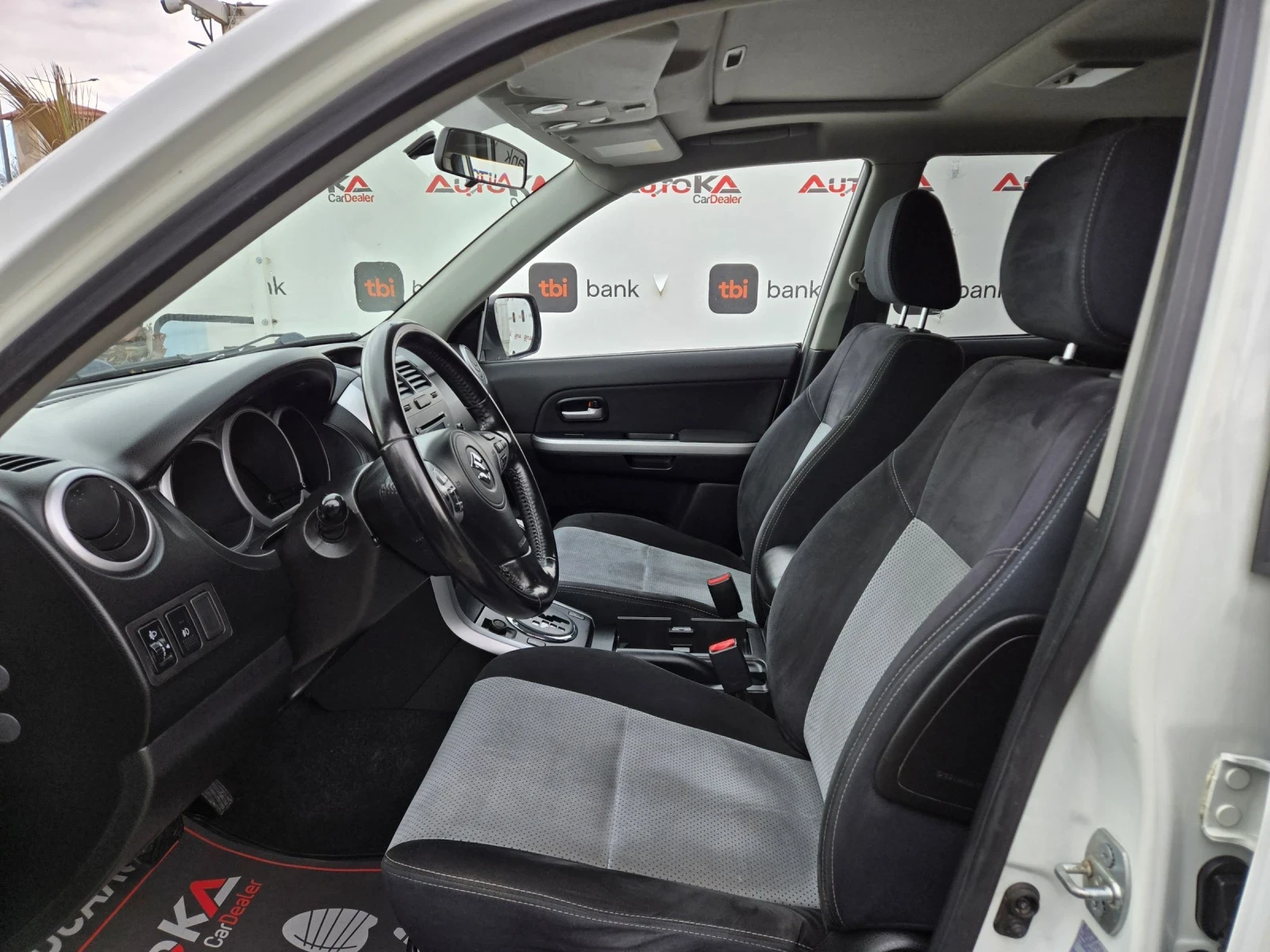 Suzuki Grand vitara 2.0VVT-140кс= АВТОМАТ= 4Х4= KEYLESS= ШИБЕДАХ= ПОДГ - изображение 7