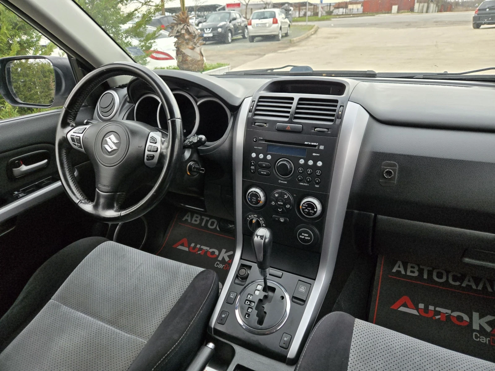 Suzuki Grand vitara 2.0VVT-140кс= АВТОМАТ= 4Х4= KEYLESS= ШИБЕДАХ= ПОДГ, снимка 13 - Автомобили и джипове - 53714267