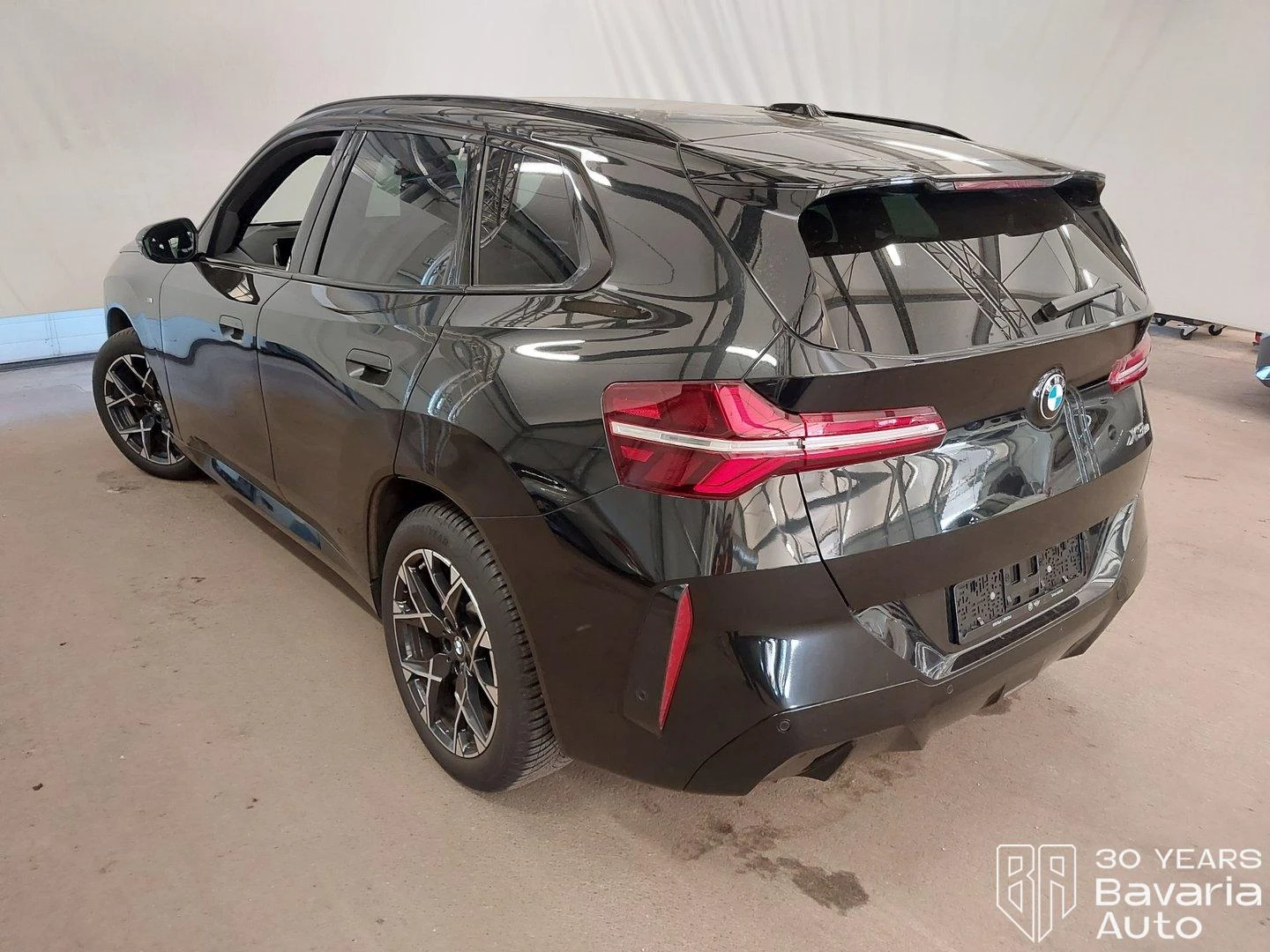 BMW X3 20 xDrive M Sport Paket Steptronic - изображение 2