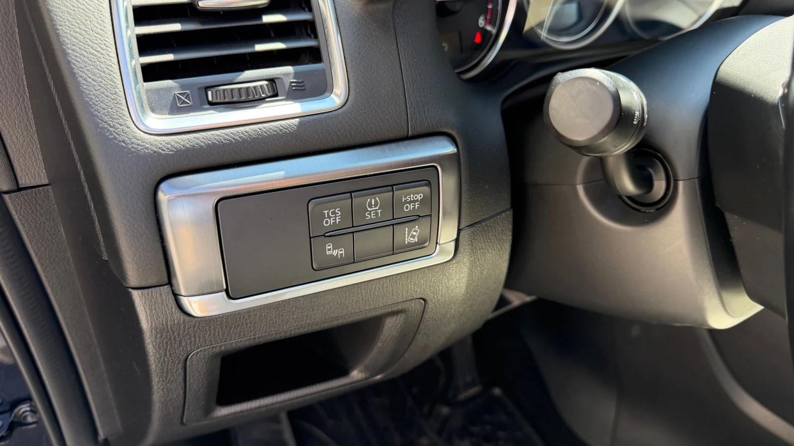 Mazda CX-5 2.2d-Skyactiv-4X4-FACELIFT- HEAD-UP-DISTRO-ЛИЗИНГ, снимка 11 - Автомобили и джипове - 54227315