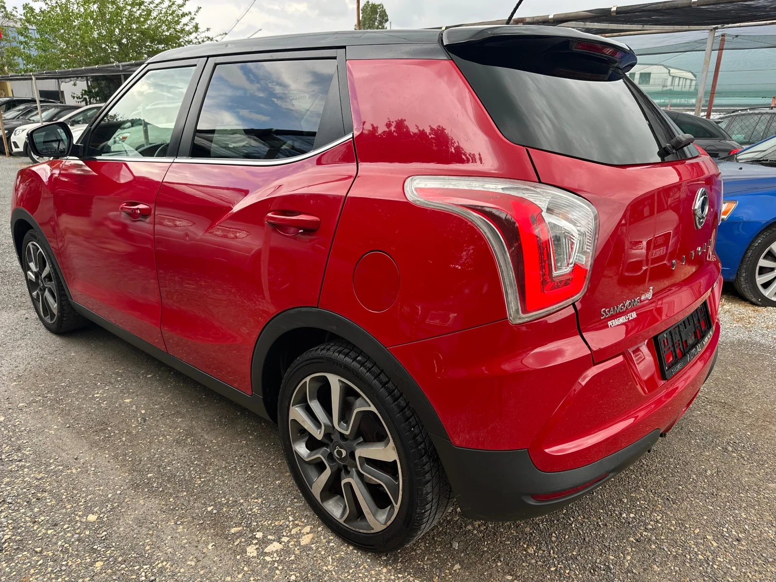SsangYong Tivoli 1.6 ГАЗ/Бензин-128 к.с., снимка 4 - Автомобили и джипове - 54644639