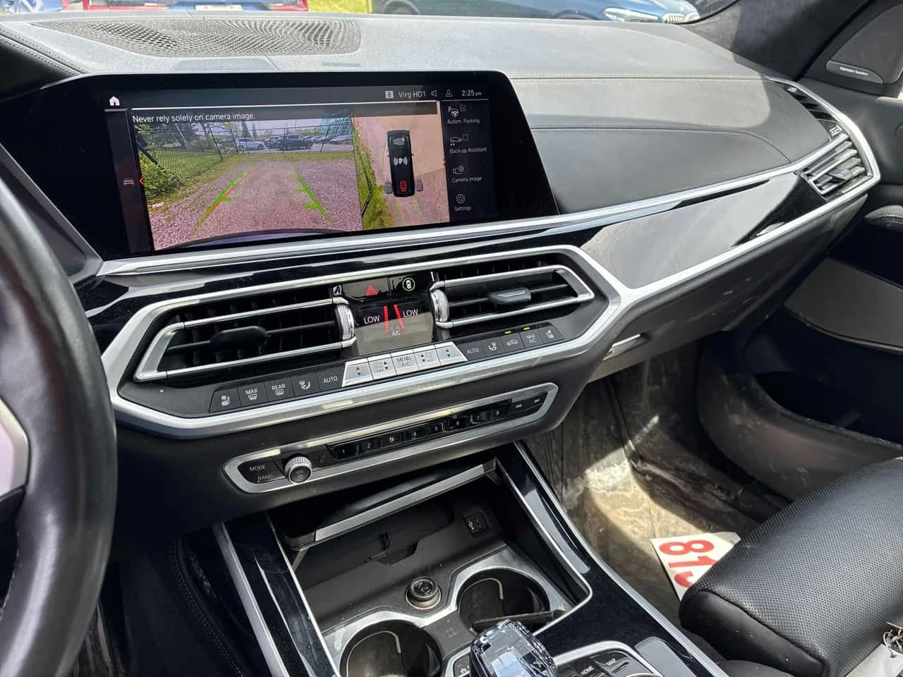 BMW X7 xDrive40i/LASER/ДИСТРОНИК/360/ОБДУХВАНЕ/ПАНОРАМА, снимка 14 - Автомобили и джипове - 54647126