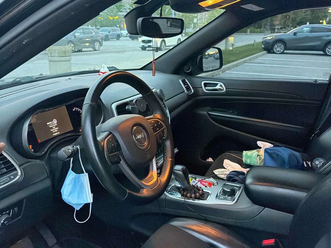 Jeep Grand cherokee * Altitude IV * АВТОКРЕДИТ БЕЗ ПЪРВОНАЧАЛНА ВНОСКА, снимка 5 - Автомобили и джипове - 55244248
