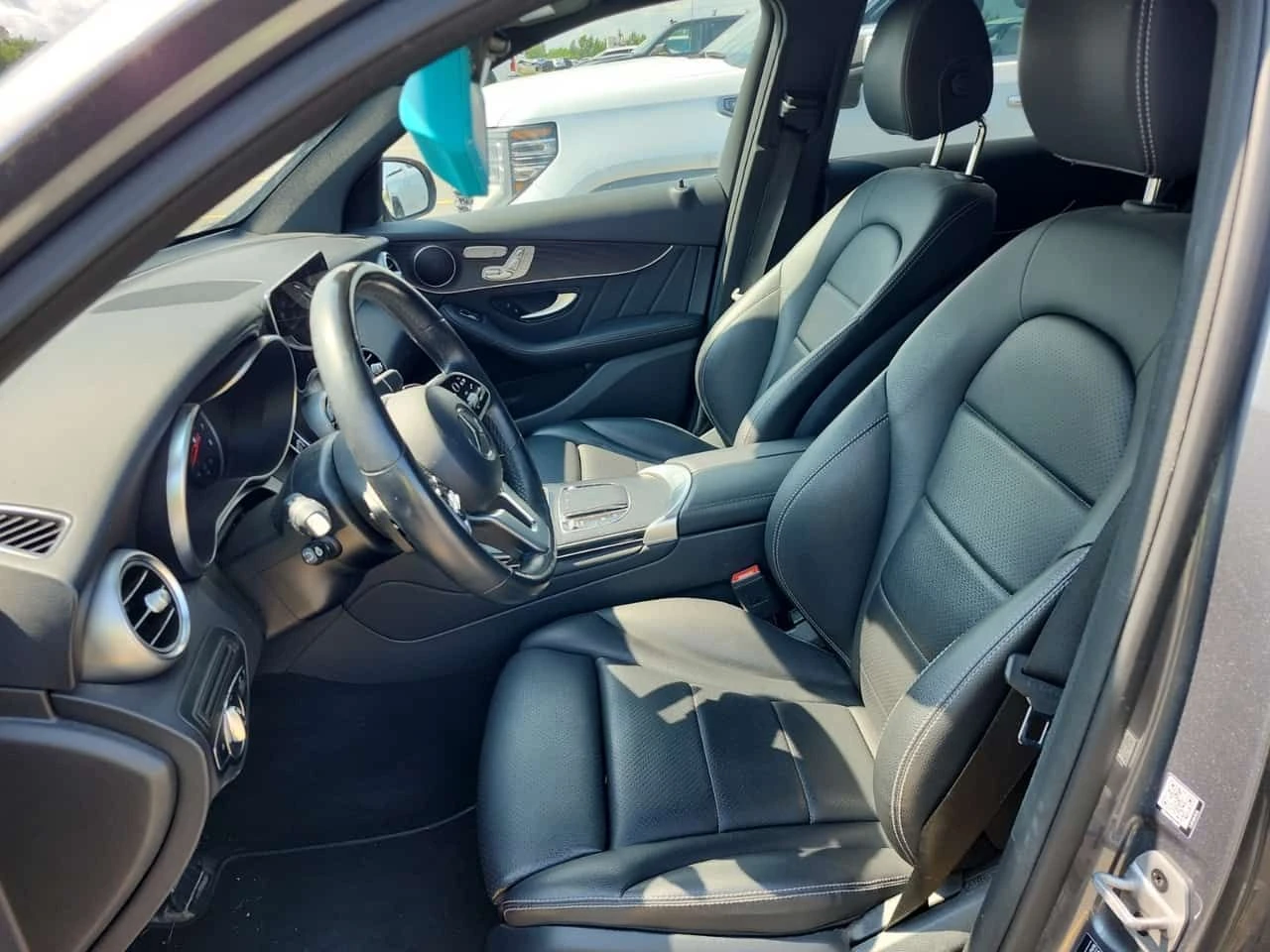 Mercedes-Benz GLC 300  * CARFAX * ����� �� ����������� | Mobile.bg � ����������� 5