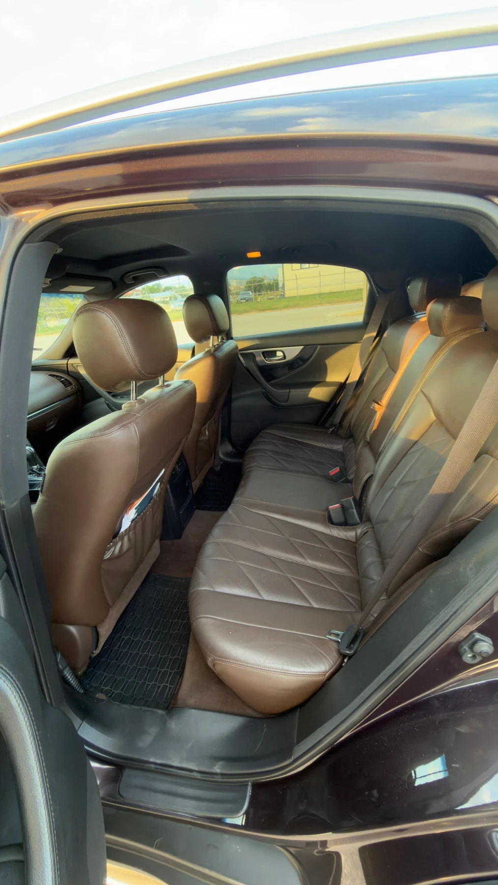 Infiniti Fx 30 dS, снимка 13 - Автомобили и джипове - 55607258