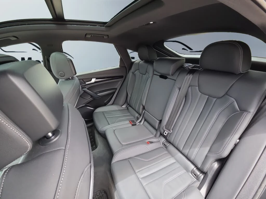 Audi Q5 * S-LINE * QUATTRO * Автокредит * Цена до България, снимка 16 - Автомобили и джипове - 55625698