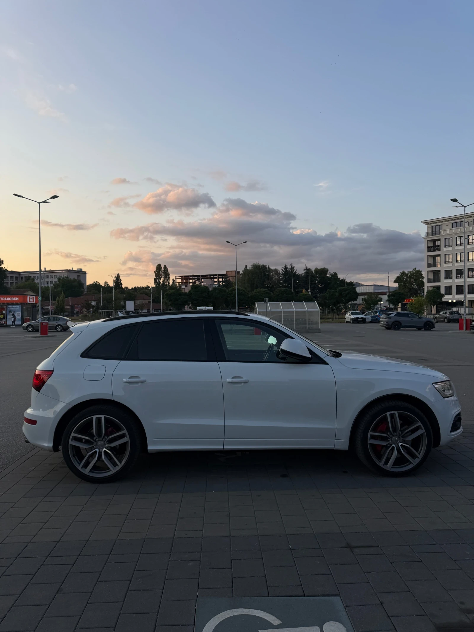 Audi SQ5 BiTDI 326 8ZF БАРТЕР, снимка 4 - Автомобили и джипове - 55857851