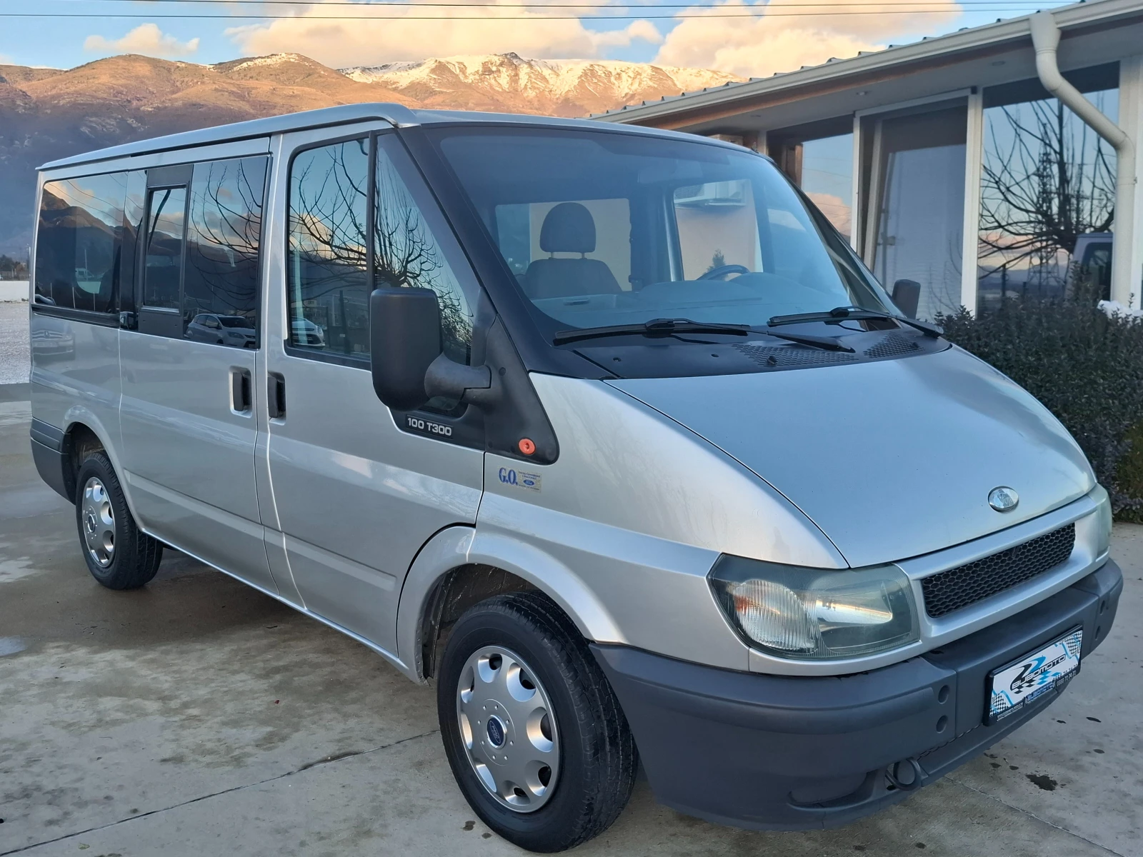 Ford Transit 8+ 1м/Клима - изображение 4