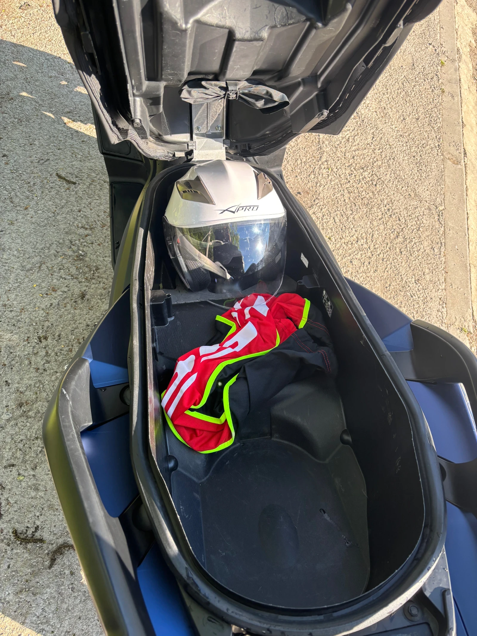 Yamaha X-max 300, снимка 10 - Мотоциклети и мототехника - 54428417