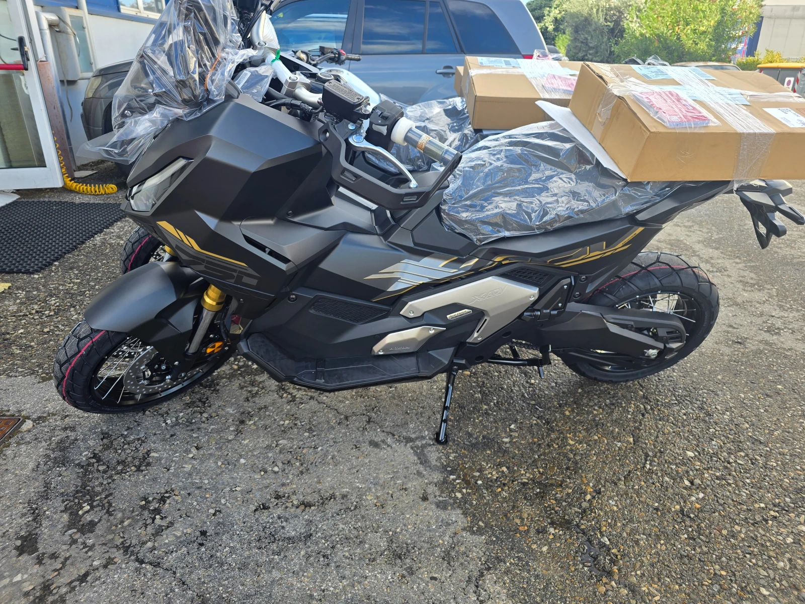 Honda X-ADV 750 2027 Special Edition ������� � ����� | Mobile.bg � ����������� 5