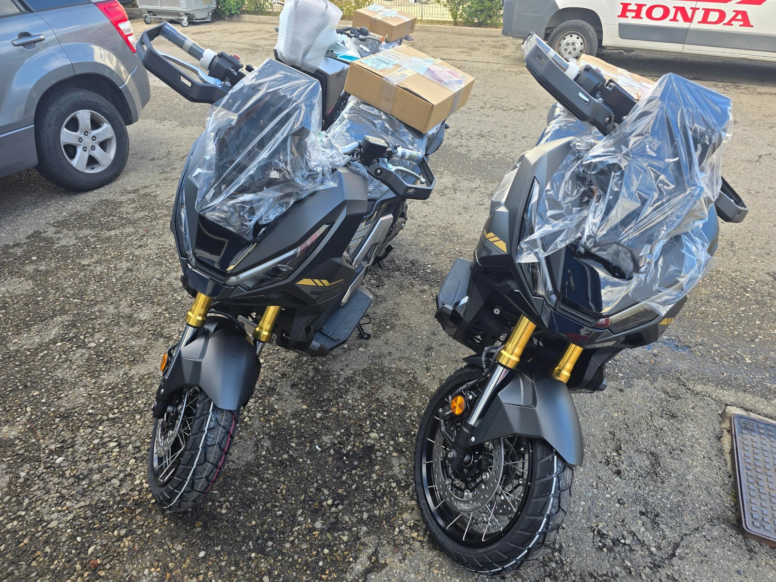 Honda X-ADV 750 2027 Special Edition ������� � ����� | Mobile.bg � ����������� 3