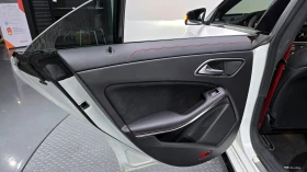 Mercedes-Benz CLA 45 AMG Подгрев/Памет/Панорама/ХАРМАН/Фикс Цена, снимка 8