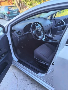 Toyota Avensis  Facelift 2.0 D-4D 126 к.с Навигация/Камера, снимка 9