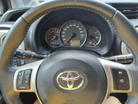 Toyota Yaris 1.0i, снимка 15