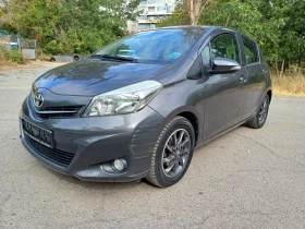 Toyota Yaris 1.0i - изображение 1