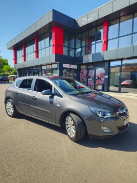 Обява за продажба на Opel Astra 1.4 Turbo 6ск LPG Xenon ~9 900 лв. - изображение 9