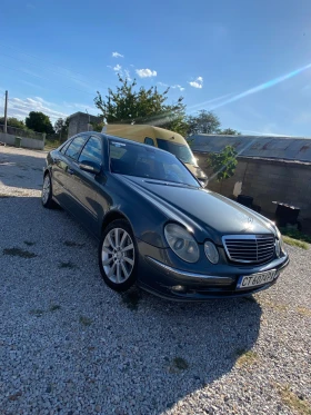  Mercedes-Benz E 320