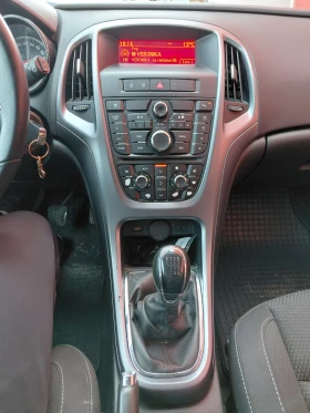 Opel Astra 1.7CDTI-110кс.Парктр. - 2600 € / 5085.16 лв. - 57519930 15