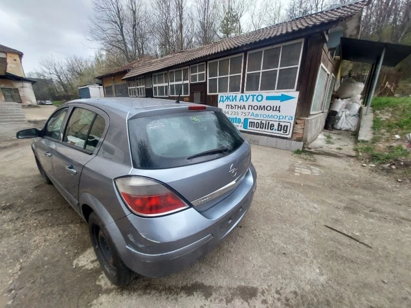 Opel Astra 1.7, снимка 3 - Автомобили и джипове - 40325818